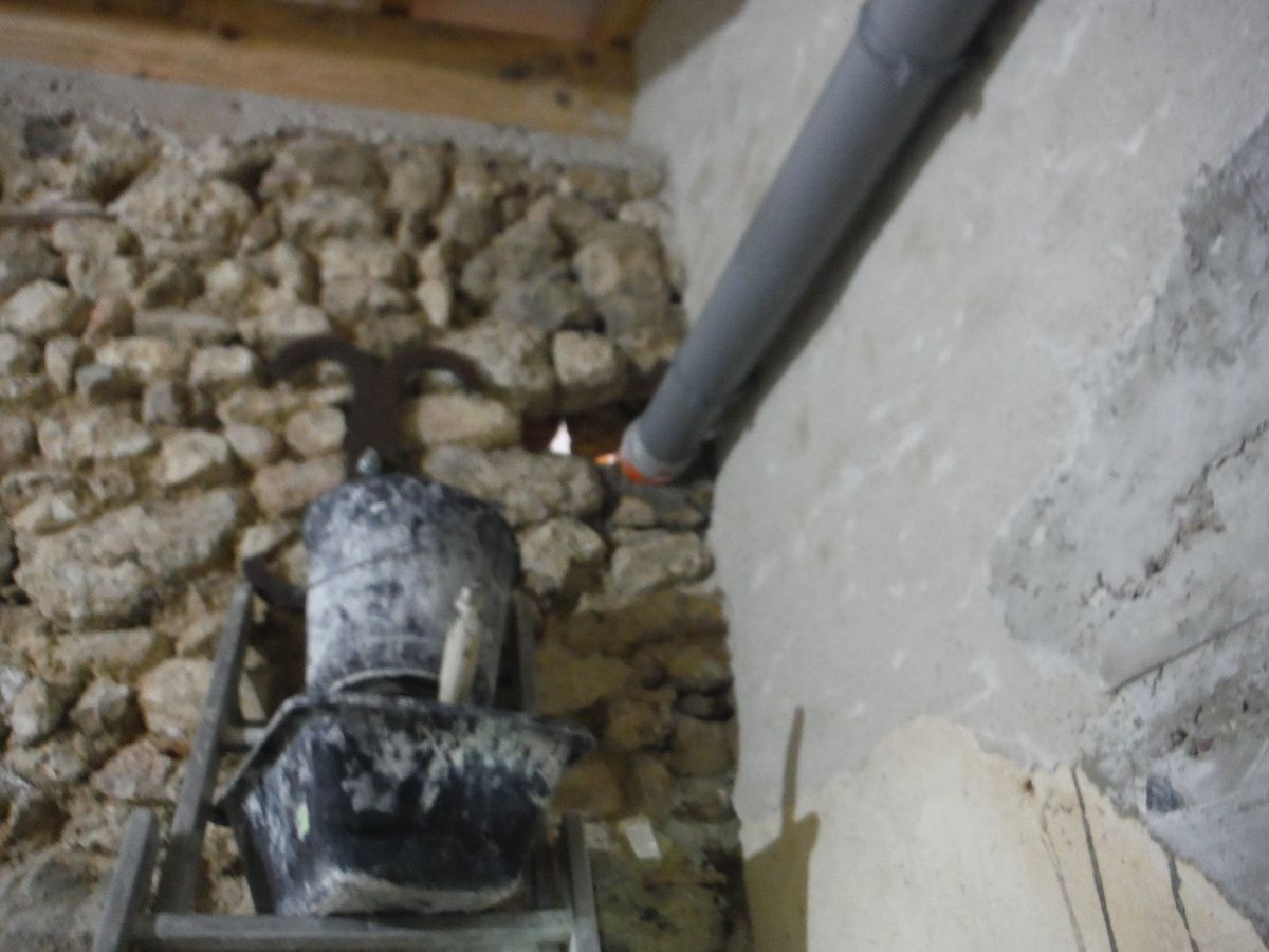Poser les ventilations de toit (WC)