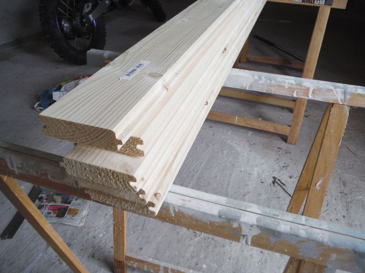 Reprise du blog: Réalisation de volets en bois pour les portes et fenêtres sur-mesure! 