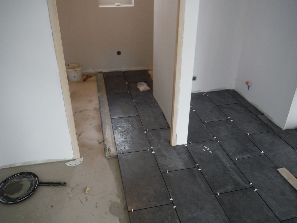 Suite du carrelage!