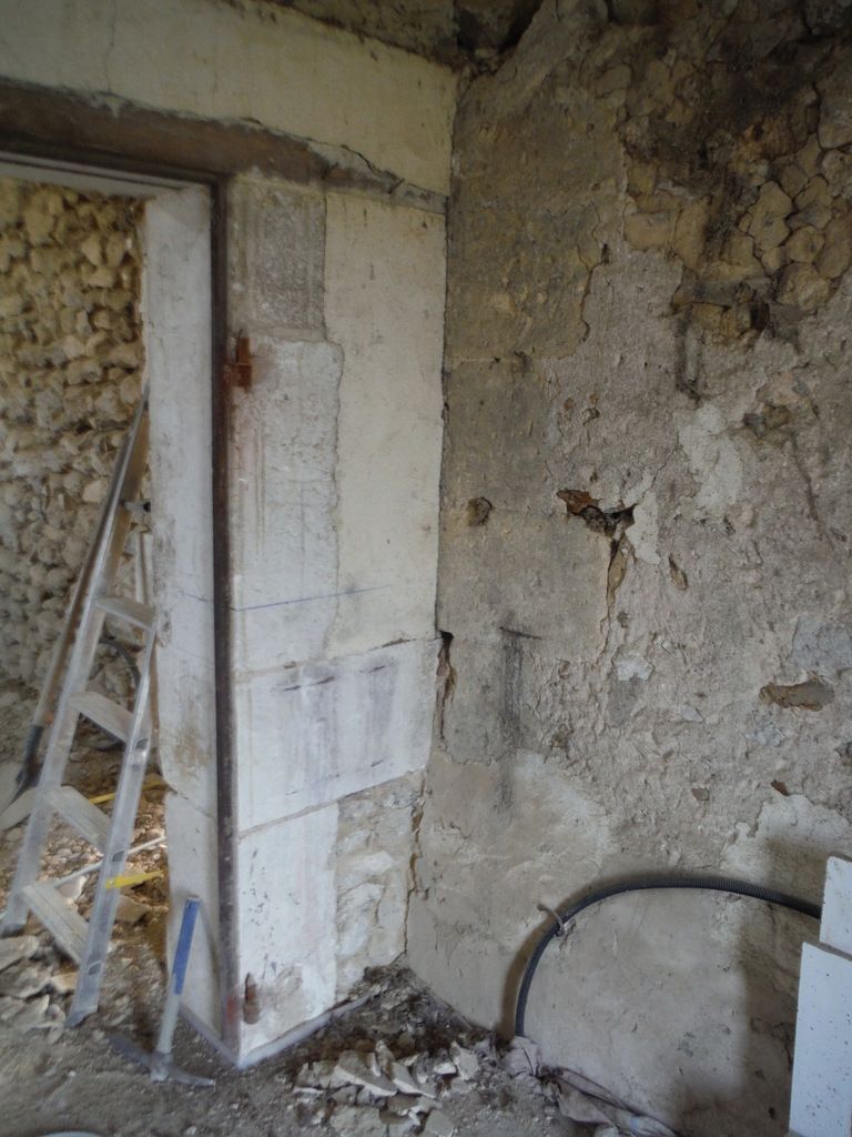 Piquetage des murs (suite)