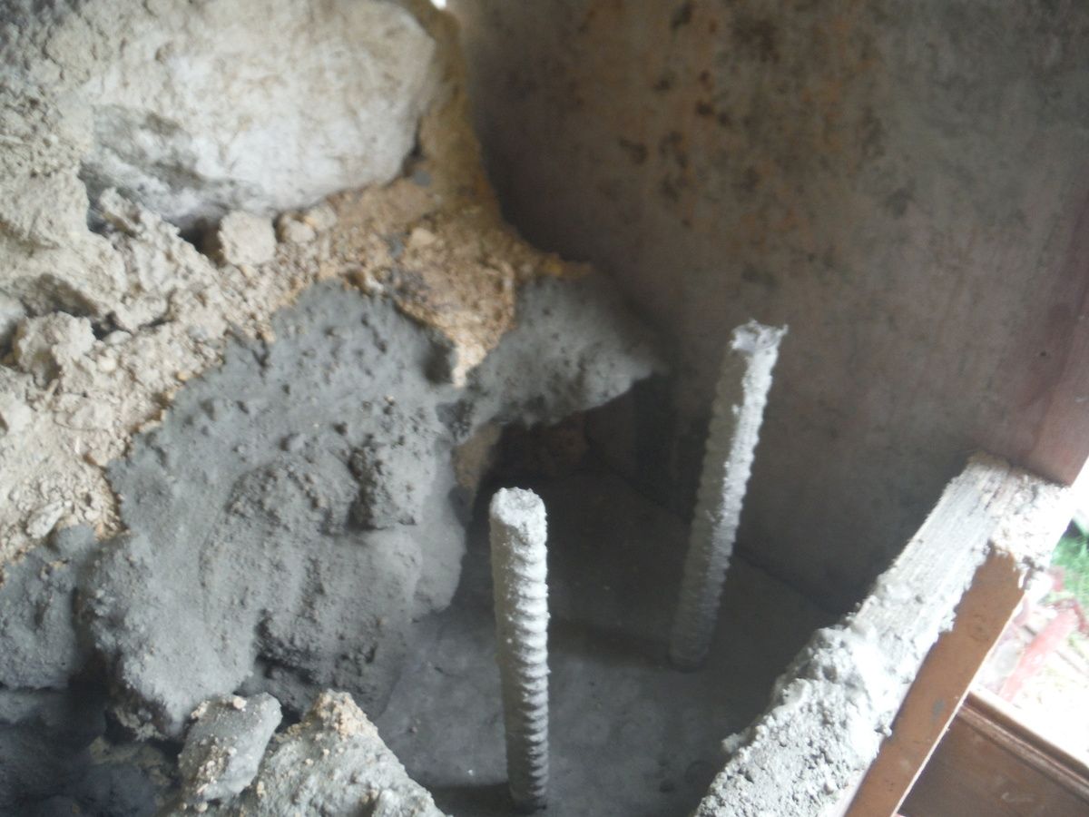 Divers travaux... (partie 4: la porte du cellier)