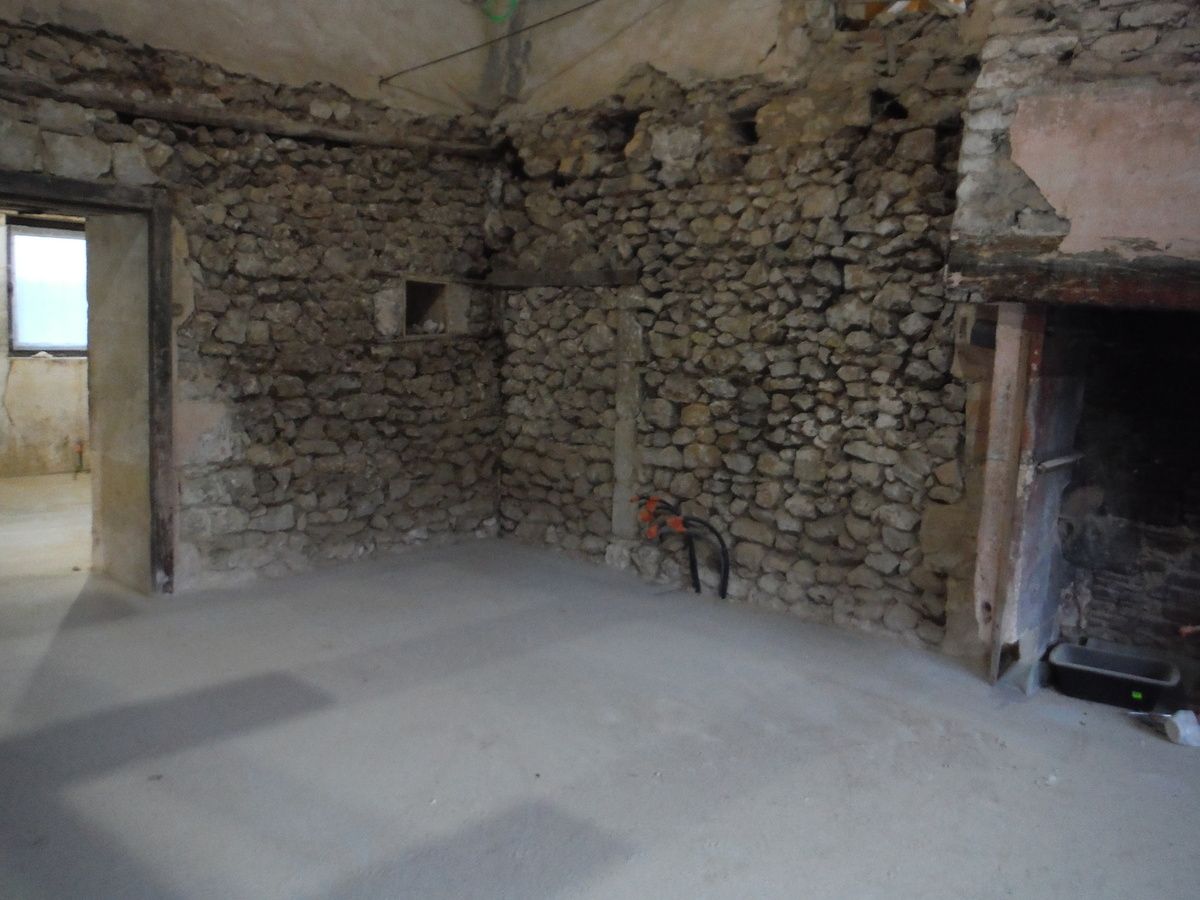 Piquetage des murs (suite)