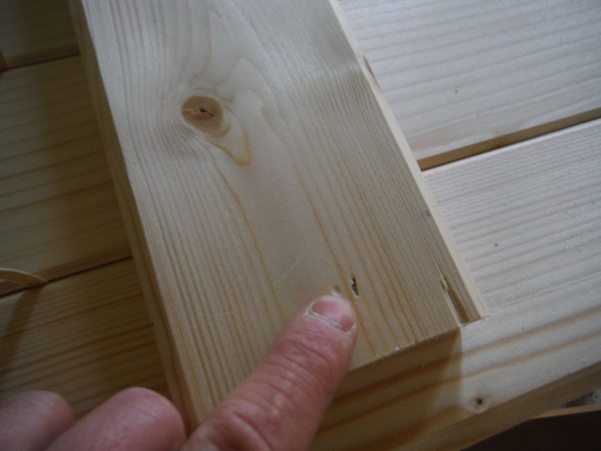 Reprise du blog: Réalisation de volets en bois pour les portes et fenêtres sur-mesure! 
