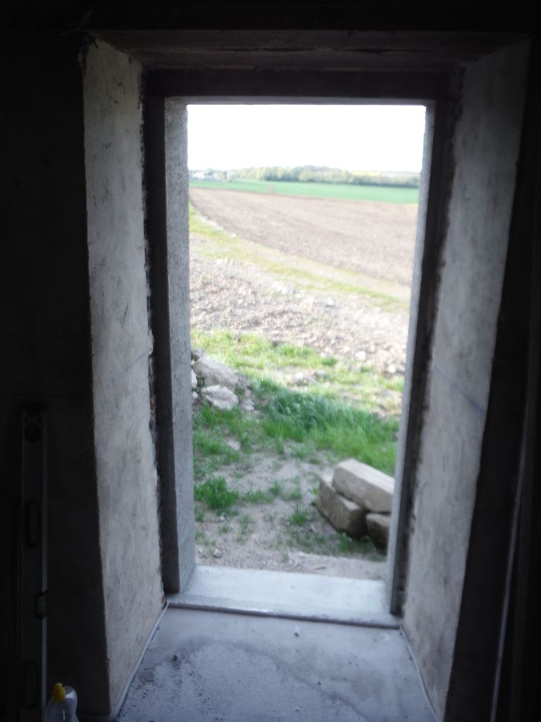 Divers travaux... (partie 2: la porte de la chambre)