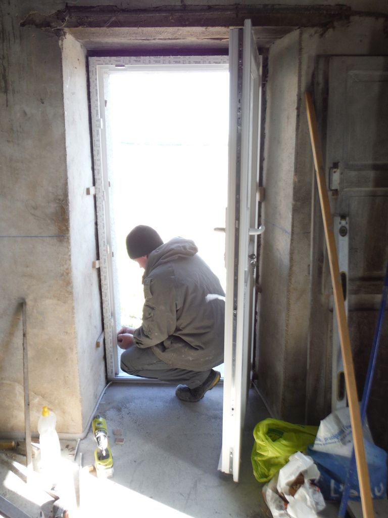 Divers travaux... (partie 2: la porte de la chambre)