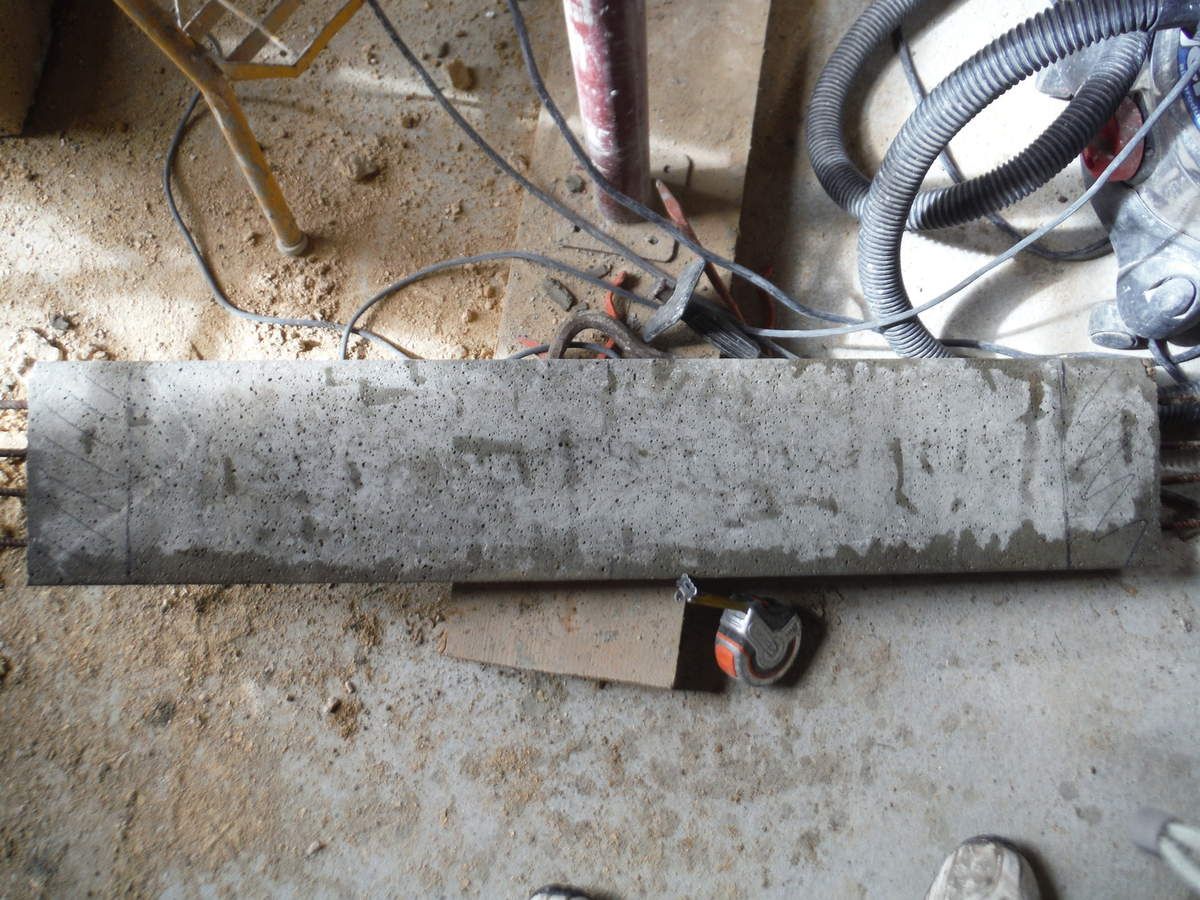 Divers travaux... (partie 4: la porte du cellier)