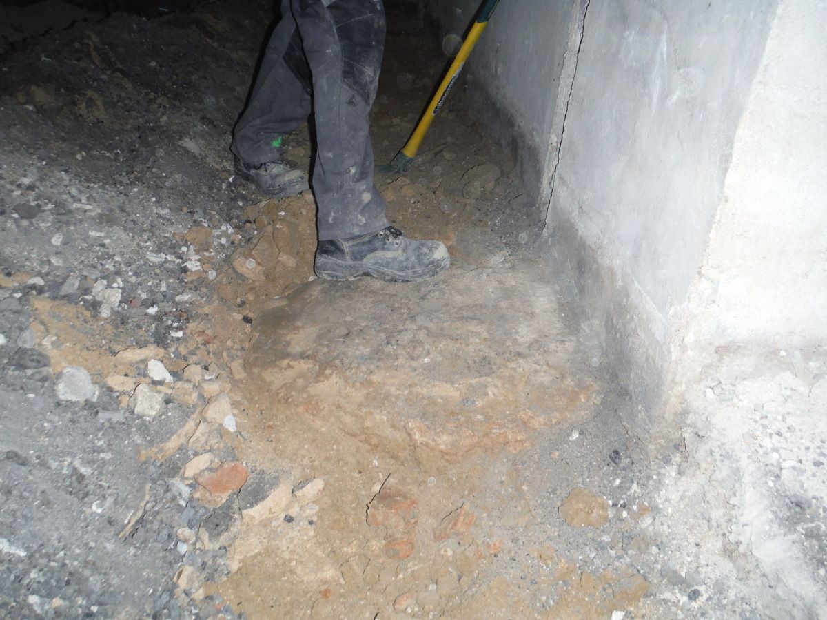 On commence les (vrais) travaux dans la maison.... 