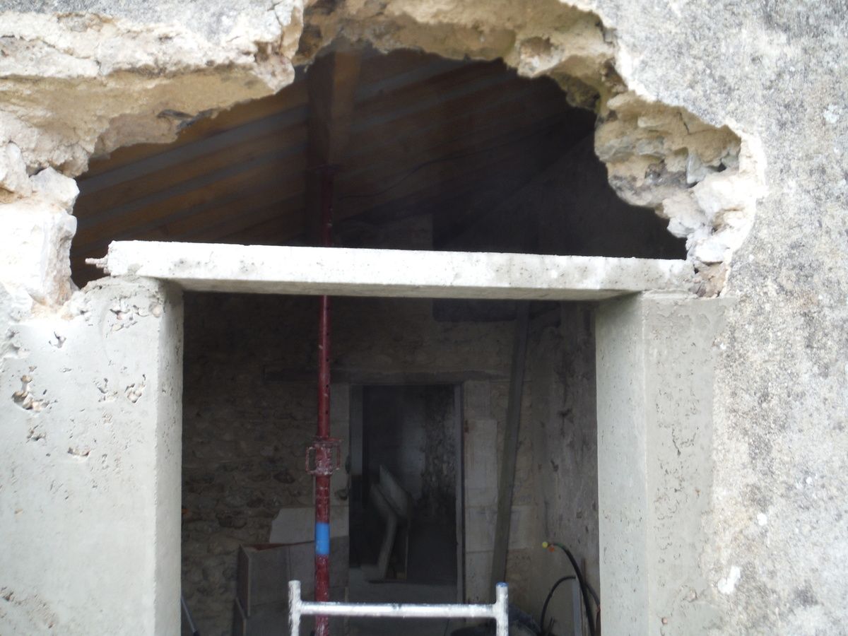 Divers travaux... (partie 4: la porte du cellier)