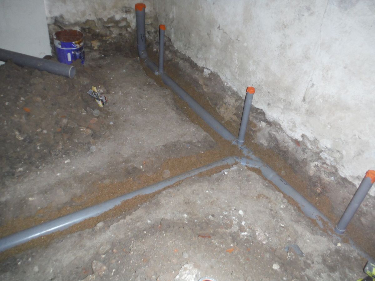On commence les (vrais) travaux dans la maison.... 