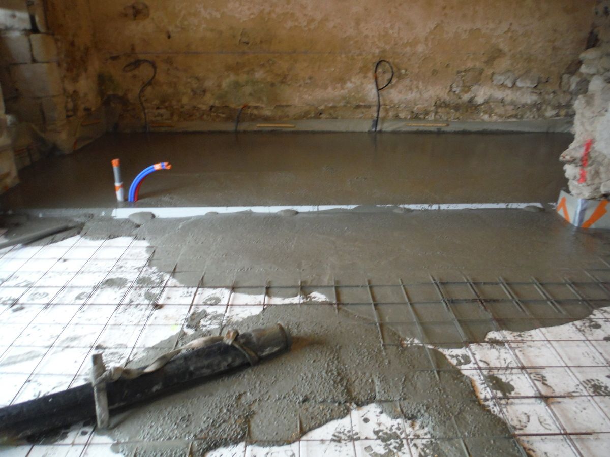 On coule la dalle de béton!! (article légèrement modifié)