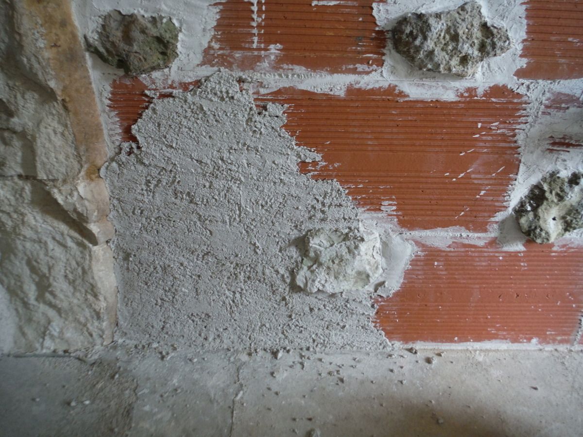Rénover le mur noirci d'une cheminée!